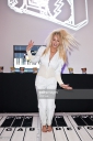 Имя файла=Sarah_Harding_-_Walkers_crisp_launch_03_09_15_2819029.jpg
Размер файла=294КБ
Размеры=684x1024
Дата=Дек 15, 2015 Sarah_Harding_-_Walkers_crisp_launch_03_09_15_2819029.jpg