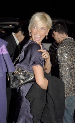 Sarah___Lady_Victoria_Hervey_At_Amika_Club_Launch_Party_28_02_07_284029.jpg