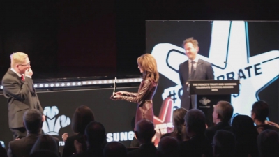 Cheryl_surprises_our_Celebrate_Success_winner_mp40026.jpg