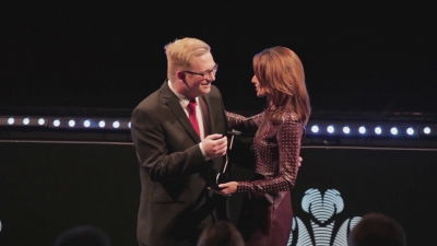 Cheryl_surprises_our_Celebrate_Success_winner_mp40037.jpg