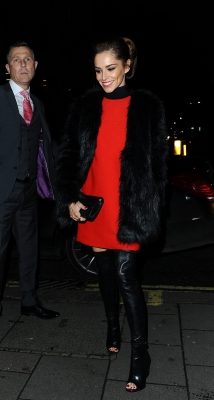Leaving_At_Sexy_Fish_Restaraunt_in_London_21_12_15_2811829.jpg