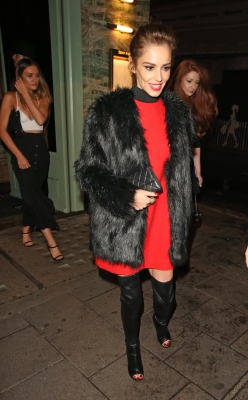 Leaving_At_Sexy_Fish_Restaraunt_in_London_21_12_15_2812329.jpg