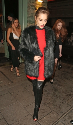 Leaving_At_Sexy_Fish_Restaraunt_in_London_21_12_15_2812829.jpg