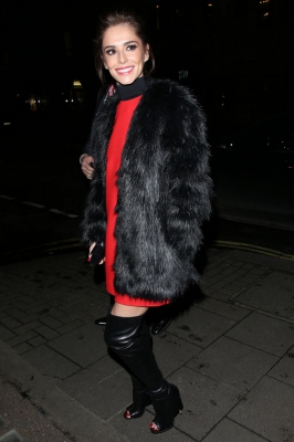 Leaving_At_Sexy_Fish_Restaraunt_in_London_21_12_15_281929.jpg