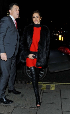 Leaving_At_Sexy_Fish_Restaraunt_in_London_21_12_15_282229.jpg