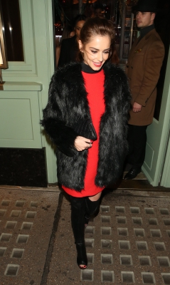 Leaving_At_Sexy_Fish_Restaraunt_in_London_21_12_15_286329.jpg