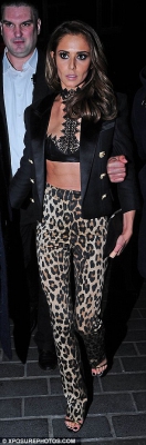 Leaving_the_Cookoo_Club_in_Central_London_15_01_16_282029.jpg