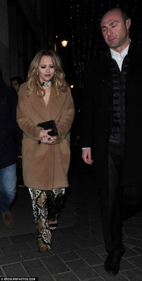 Kimberley_Walsh2592s_hen_party_at_the_Cuckoo_Club_in_London_15_01_16_283829.jpg