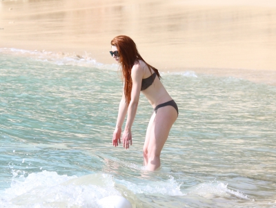 Nicola_Roberts_2596_Bikini_barbados_30_01_16_288529.jpg