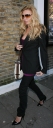 GA_leaving_the_Riverside_Studios2C_London_11_12_07_287129.jpg
