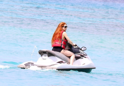 Nicola_Roberts_2596_Barbados_02_02_16_287329.jpg