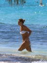 Имя файла=Kimberley_Walsh_2596_Barbados_04_02_16_283129.jpg
Размер файла=828КБ
Размеры=1749x2300
Дата=Фев 14, 2016 Kimberley_Walsh_2596_Barbados_04_02_16_283129.jpg