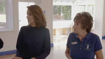 Ant___Dec_talk_to_Cheryl_Fernandez_Versini___When_Ant___Dec_Met_The_Prince_mp40021.jpg