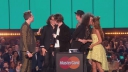 Имя файла=Catfish_and_the_Bottlemen_win_British_Breakthrough_Act___The_BRIT_Awards_2016_mp40053.jpg
Размер файла=226КБ
Размеры=1920x1080
Дата=Фев 29, 2016 Catfish_and_the_Bottlemen_win_British_Breakthrough_Act___The_BRIT_Awards_2016_mp40053.jpg
