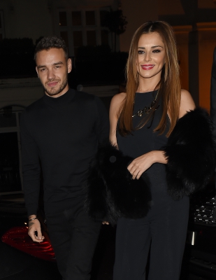 Cheryl_and_Liam_Arriving_a_restaurant_Salmontini_in_London_09_03_16_2810729.jpg
