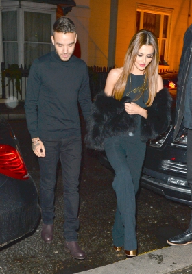 Cheryl_and_Liam_Arriving_a_restaurant_Salmontini_in_London_09_03_16_2812129.jpg