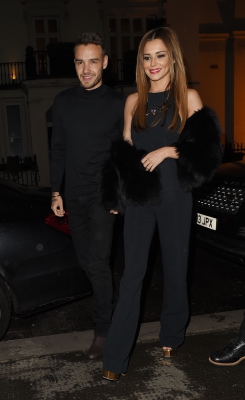 Cheryl_and_Liam_Arriving_a_restaurant_Salmontini_in_London_09_03_16_2813129.jpg