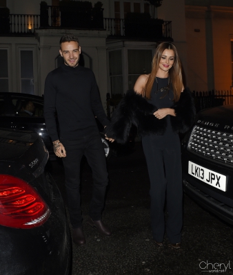 Cheryl_and_Liam_Arriving_a_restaurant_Salmontini_in_London_09_03_16_286529.jpg