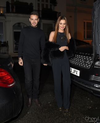 Cheryl_and_Liam_Arriving_a_restaurant_Salmontini_in_London_09_03_16_286929.jpg