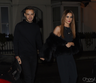 Cheryl_and_Liam_Arriving_a_restaurant_Salmontini_in_London_09_03_16_287029.jpg
