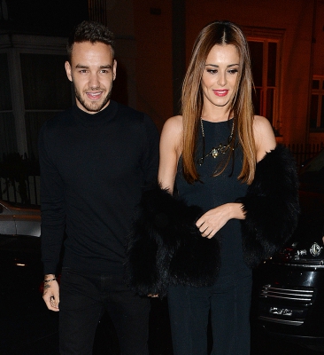 Cheryl_and_Liam_Arriving_a_restaurant_Salmontini_in_London_09_03_16_288229.jpg
