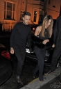 Cheryl_and_Liam_Arriving_a_restaurant_Salmontini_in_London_09_03_16_282429.jpg