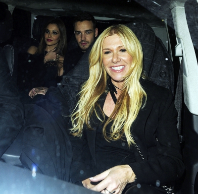 Cheryl_and_Liam_Leaving_a_restaurant_in_London_09_03_16_2811429.jpg