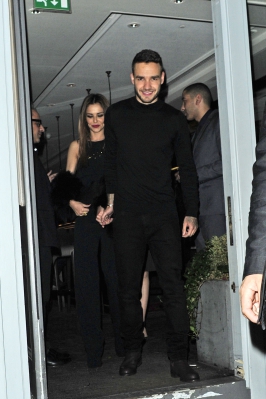 Cheryl_and_Liam_Leaving_a_restaurant_in_London_09_03_16_2811829.jpg