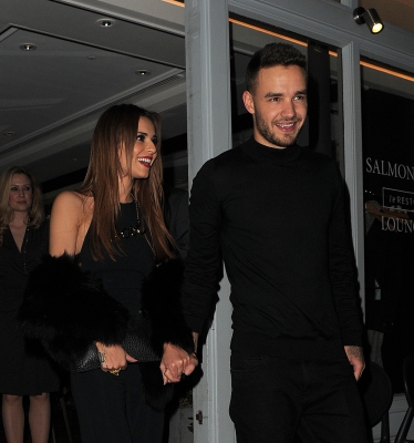 Cheryl_and_Liam_Leaving_a_restaurant_in_London_09_03_16_2816429.jpg