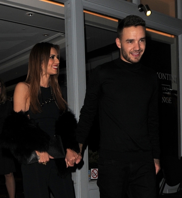 Cheryl_and_Liam_Leaving_a_restaurant_in_London_09_03_16_2816629.jpg