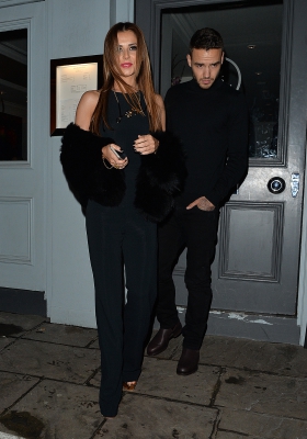 Cheryl_and_Liam_Leaving_a_restaurant_in_London_09_03_16_2818329.jpg