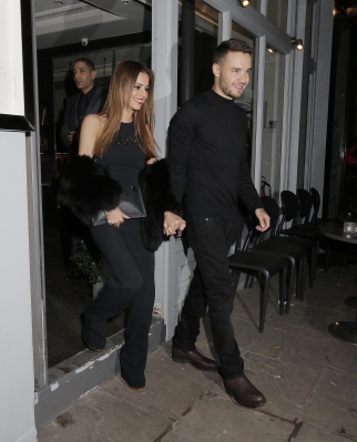 Cheryl_and_Liam_Leaving_a_restaurant_in_London_09_03_16_2834129.jpg