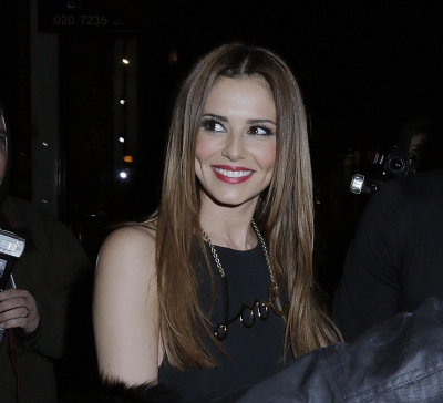 Cheryl_and_Liam_Leaving_a_restaurant_in_London_09_03_16_2835229.jpg