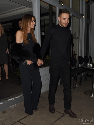 Cheryl_and_Liam_Leaving_a_restaurant_in_London_09_03_16_284429.jpg