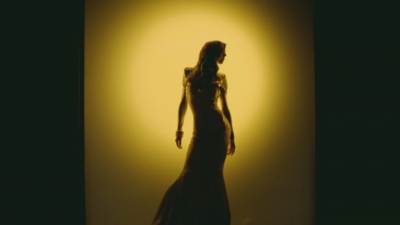Discover_Cheryl_s_Colour_Obsession___Pr25E9f25E9rence_Infinia___L_Or25E9al_Paris_mp40055.jpg