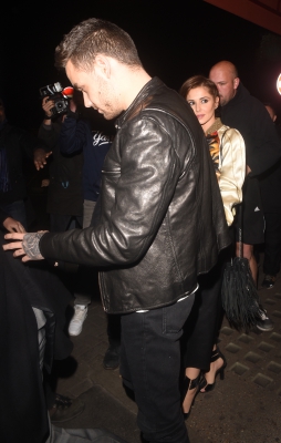 Cheryl_and_Liam_Arriving_at_Sexy_Fish_Restaurant_12_04_16_284529.jpg