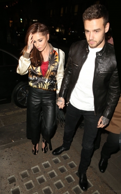 Cheryl_and_Liam_Arriving_at_Sexy_Fish_Restaurant_12_04_16_285629.jpg