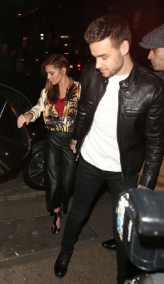 Cheryl_and_Liam_Arriving_at_Sexy_Fish_Restaurant_12_04_16_285829.jpg