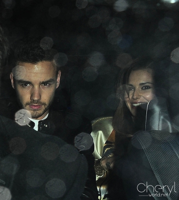 Cheryl_and_Liam_Leaving_Sexy_Fish_Restauraunt_12_04_16_281629.jpg
