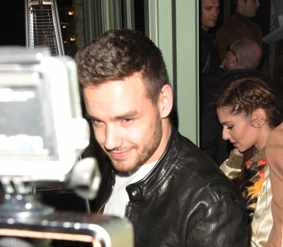 Cheryl_and_Liam_Leaving_Sexy_Fish_Restauraunt_12_04_16_289129.jpg