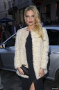 Sarah_arriving_at_The_Jersey_Boys_Press_Night_13_04_16_281429.jpg