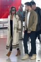 Cheryl_and_Liam_Arriving_at_Airport_in_Paris_09_05_16_2810729.jpg