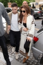 Cheryl_and_Liam_arriving_at_their_hotel_in_Paris_09_05_16_28729.jpg