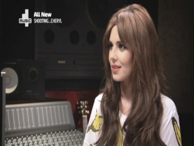 _Cheryl_Tweedy_-_Shooting___Cheryl__-_Making_of_Call_My_Name_-__May_2012_-snoop-_mpg1429.jpg