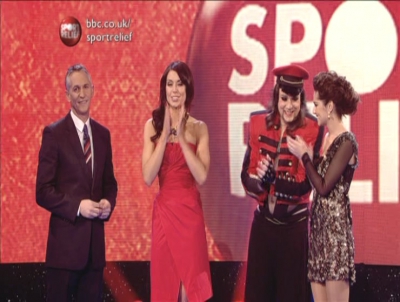 Cheryl_Tweedy_-_Sport_Relief_-_19th_March_2010-snoop-_mpg0112.jpg