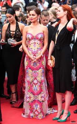 Slack_Bay_Ma_Loute_-_Red_Carpet_Arrivals_-_The_69th_Annual_Cannes_Film_Festival_13_05_16_2827929.jpg