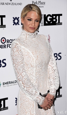 Sarah_at_the_LGBT_Awards_13_05_16_284929.JPG