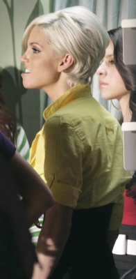 Girls_Aloud_Filming_For_Sunsilk_15_04_07_283629.jpg