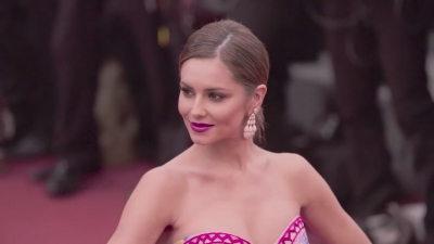 Cheryl_Cole_Stunning_on_the_red_carpet_mp40025.jpg