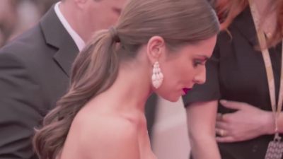 Cheryl_Cole_Stunning_on_the_red_carpet_mp40036.jpg